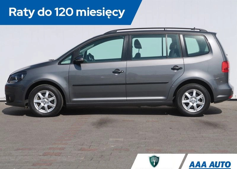 Volkswagen Touran cena 39000 przebieg: 156015, rok produkcji 2013 z Maszewo małe 121